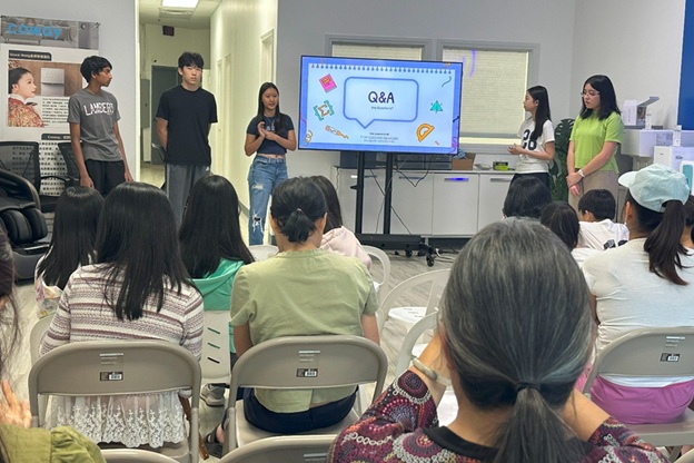 青少年教青少年,五位高中生现场教学,事半功倍 - Photo 4